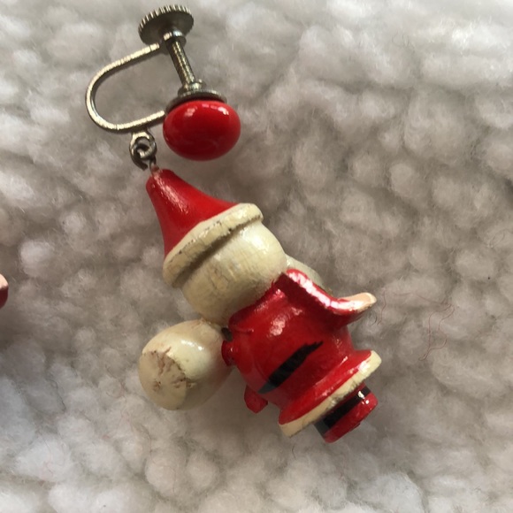 Vintage Christmas Santa Claus-screw on back earrings - Picture 4 of 13
